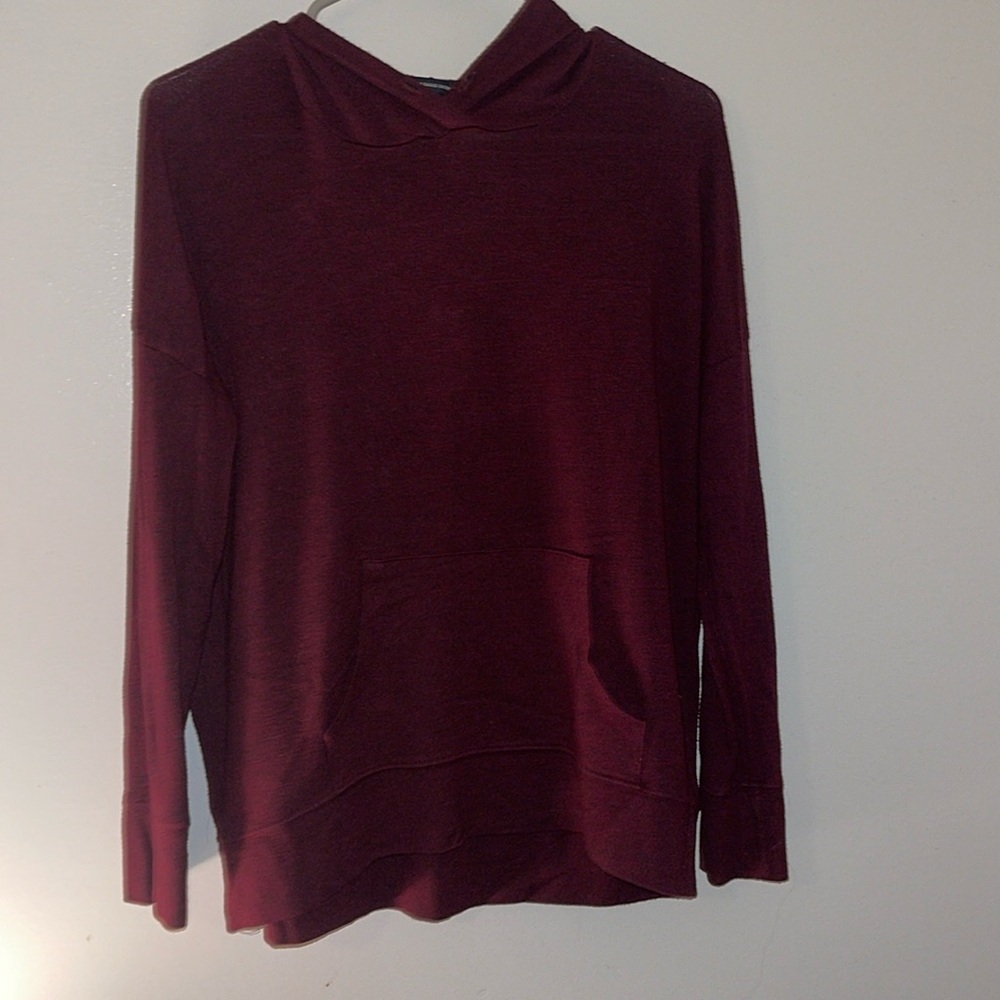 American eagle outfitters hooded sweater maroon